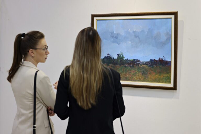 Izložba slika Hilmije Ćatovića – priča o prošlosti&hellip;