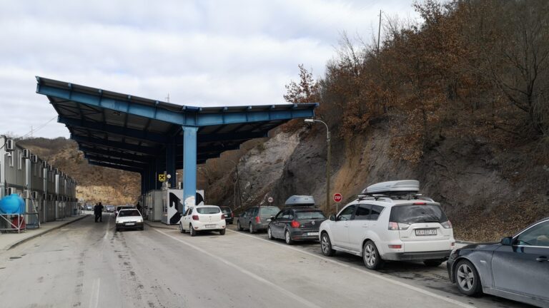 Na Kosovo mogu da uđu kamioni sa srpskim…