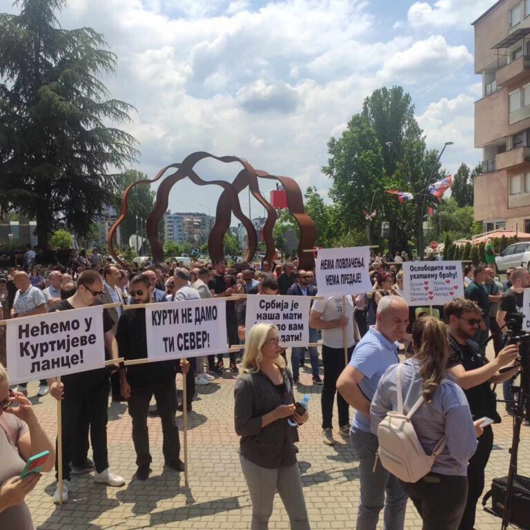 Vidovdanska deklaracija kao izlazna strategija: Od Brisela do Gazimestana – spoj nespojivog