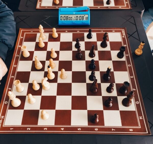 Mitrovica: Zoran Simić pobednik ovonedeljnog pojedinačnog šahovskog turnira