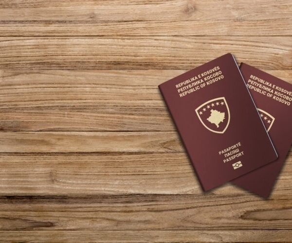 Kosovski MUP: Dopremljen materijal za izradu pasoša i…