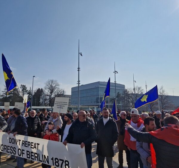 U Ženevi održan protest protiv ZSO