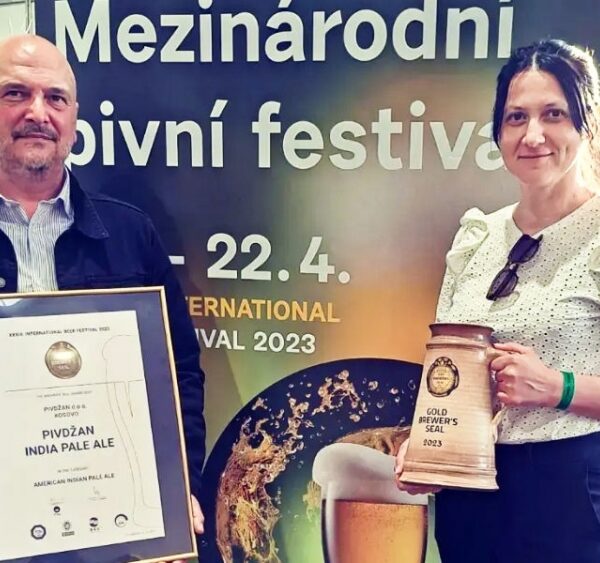 „Pivdžan“ nagrađen u Češkoj