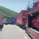 Na Jarinju blokirani kamioni sa robom „zbog nefunkcionalnosti…