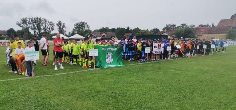 Fudbaleri Rudara okitili se srebrom i bronzom na turniru u Magliću