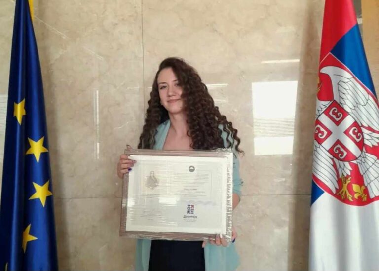 Mitrovčanka Jovana Antović među dobitnicima stipendije “Dositeja”