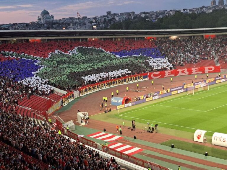 Zastava, tenk i „Kad se vojska na Kosovo&hellip;