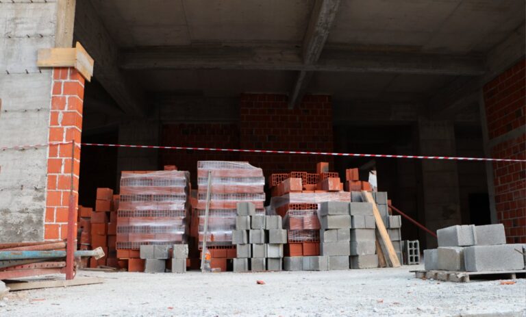 Mitrovica: Opštinska inspekcija zabranila nastavak izgradnje objekata; Srpska&hellip;