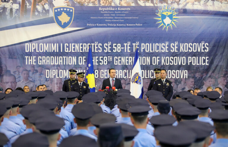 Kurti poželeo uspeh novim policajcima na severu Kosova
