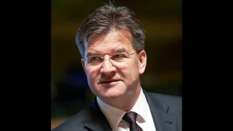 Lajčak u Prištini: Razgovarali smo o odluci centralne&hellip;