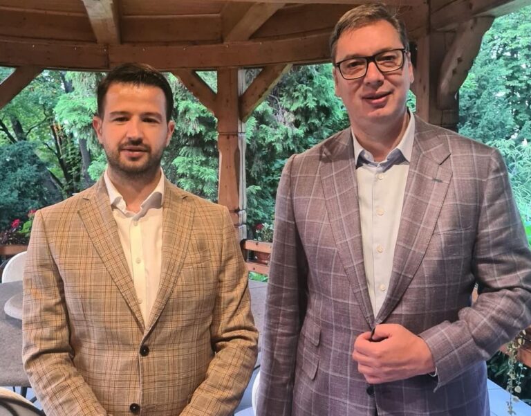 Vučić ugostio Milatovića na večeri, prijem u Crnogorskoj&hellip;