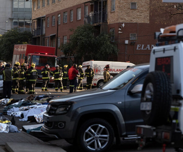 Tragedija u Johanesburgu, u požaru poginulo više od 70 ljudi