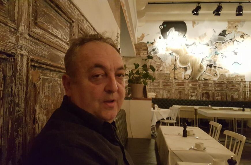 Vujović: Vučić je spreman da prizna nezavisno Kosovo da bi izbegao sankcije i ostao na vlasti