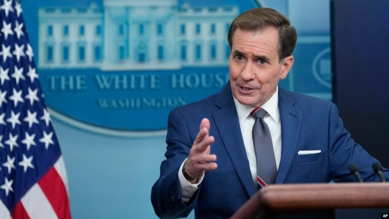 Bela kuća: Beograd da prestane sa gomilanjem vojske…