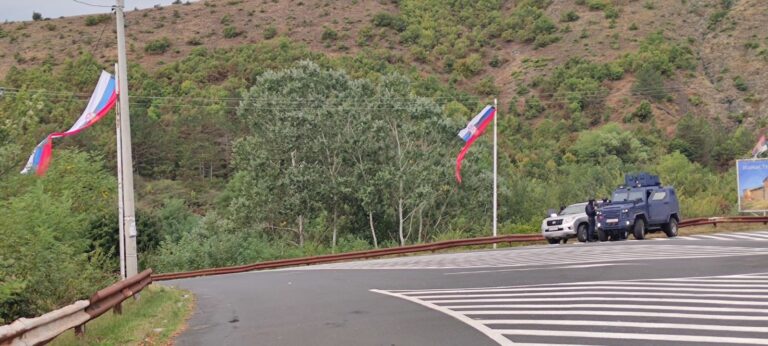 Dozvoljen ulazak u Banjsku, policija poziva na oprez