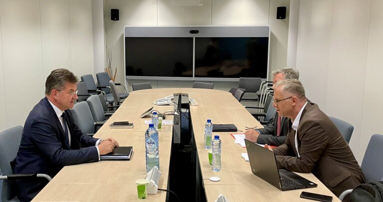 Lajčak i Bisljimi u Briselu, razgovori pred sastanak na visokom nivou