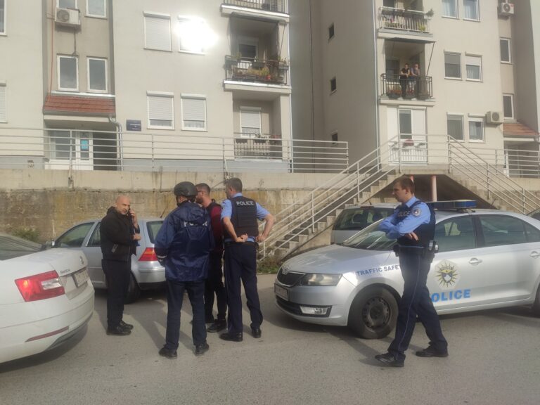 Pretresi u opštinama Severna Mitrovica i Zvečan