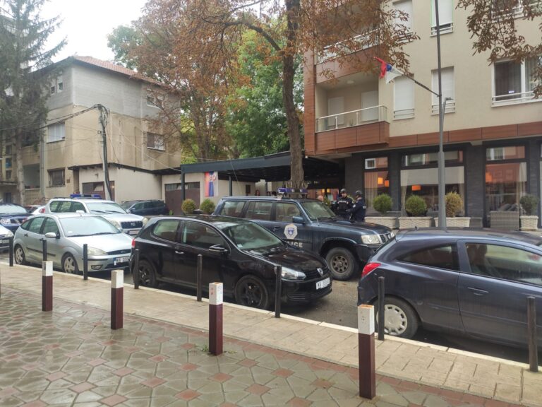 Pretresi na više lokacija na severu Kosova još&hellip;