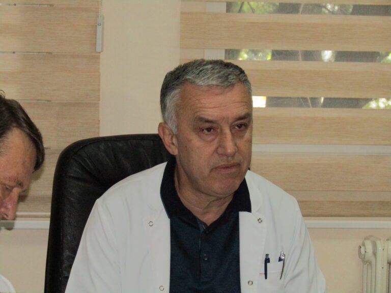 „Moguća humanitarna katastrofa, Priština koči dopremanje lekova iz centralne Srbije“