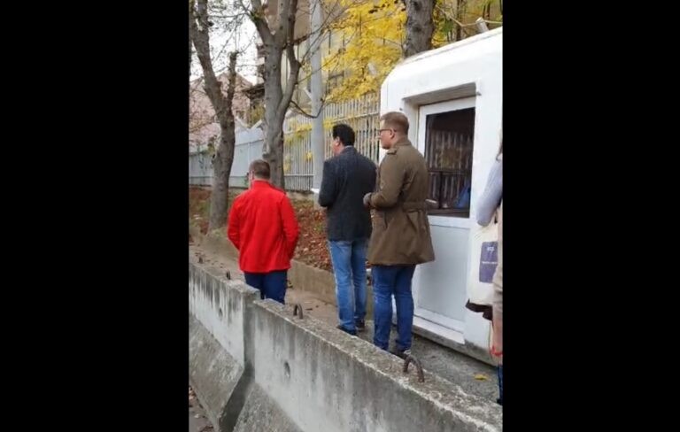 Grupa Mitrovčana podnela krivičnu prijavu zbog radova na starom groblju, obustavljeni radovi