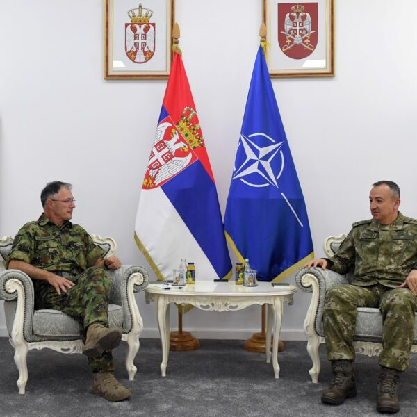 Generali Mojsilović i Ulutaš razgovarali o bezbednosnoj situaciji…