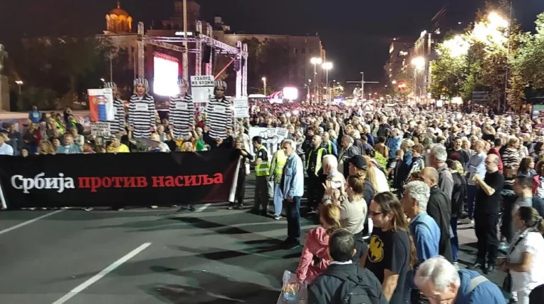 Na protestu protiv nasilja najavljen novi protest, zbog hapšenja ekoloških aktivista na Kablaru