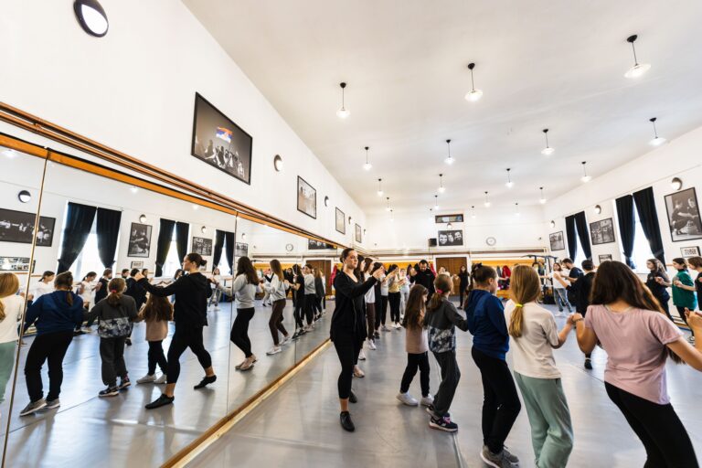 Edukativne radionice ansambla „Venac“ za osnovce