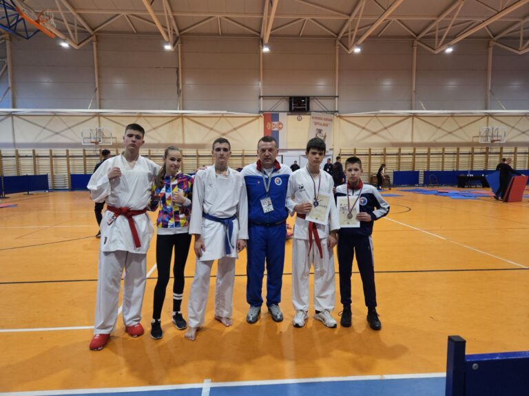 Još medalja za mitrovičke karatiste