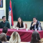 Tribina „Kosovo i Metohija: Od istorijskog revizionizma do pravnog paradoksa“: Razmena iskustava zarad traženja rešenja