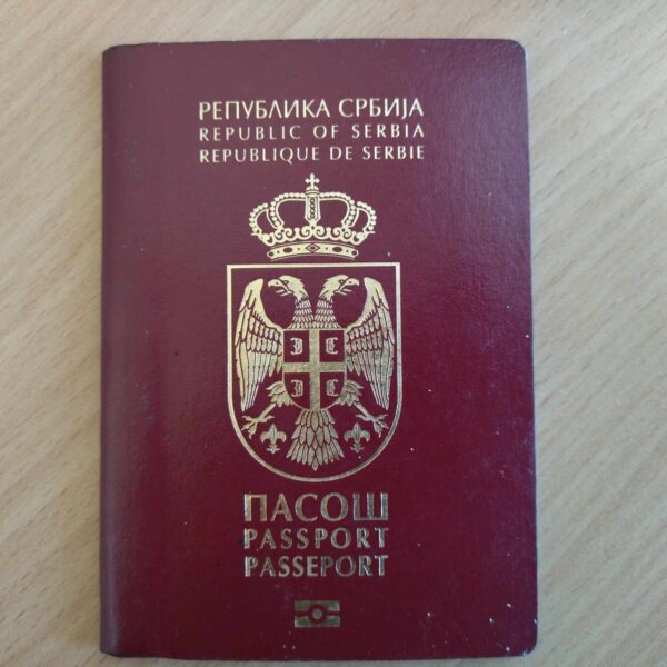 Evropski parlament ukinuo vize Srbima sa KiM koji…