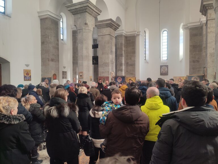 Sveti Sava proslavljen i u hramu na jugu&hellip;