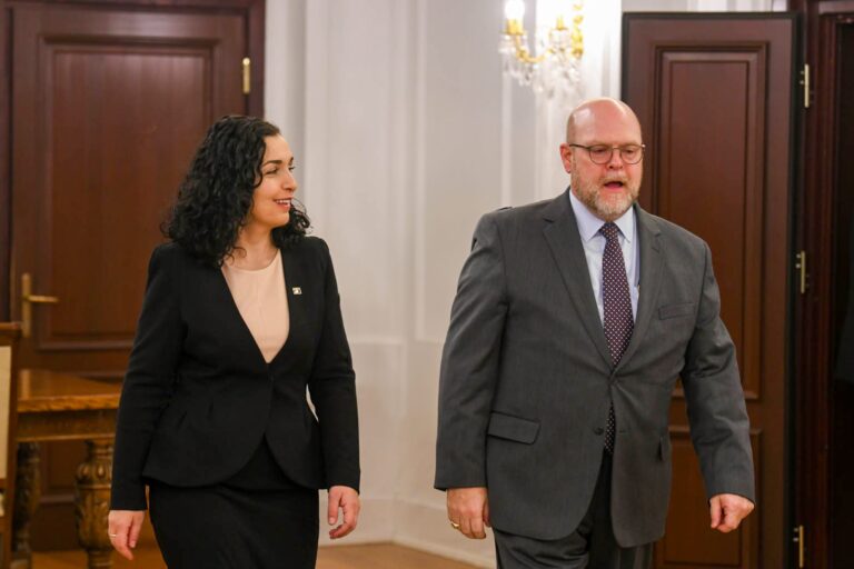 Osmani i Hovenijer o vojnom programu