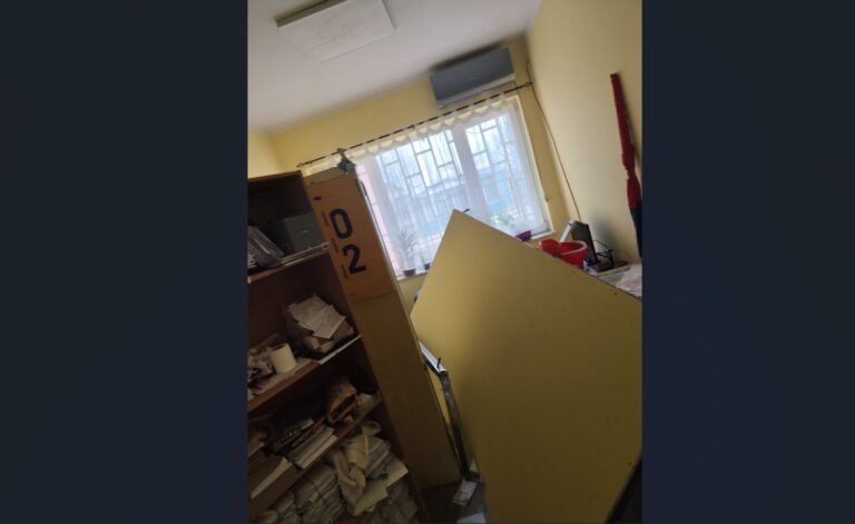 Kancelarija za KiM: U Ugljaru obijena i opljačkana poslovnica Pošte Srbije