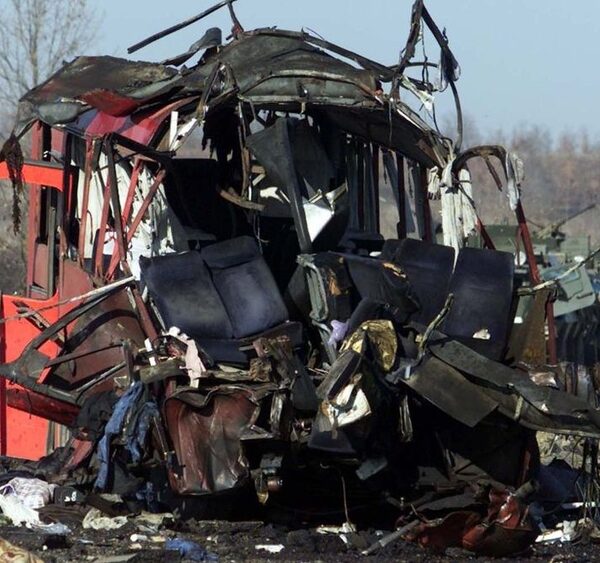 Godišnjica bombaškog napada na autobus „Niš ekspresa“ kod…