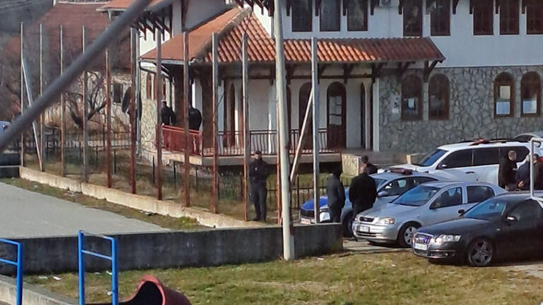 Osojane: Specijalne snage KP upale u PO opštine&hellip;