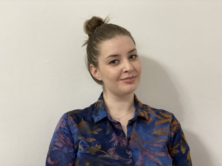 Mitrovčanka Jovana Jokić kroz lepe misli i govor do besedničkih trofeja