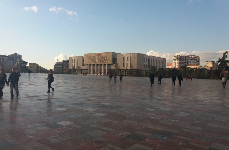 Sudija ubijen u sudnici u Tirani