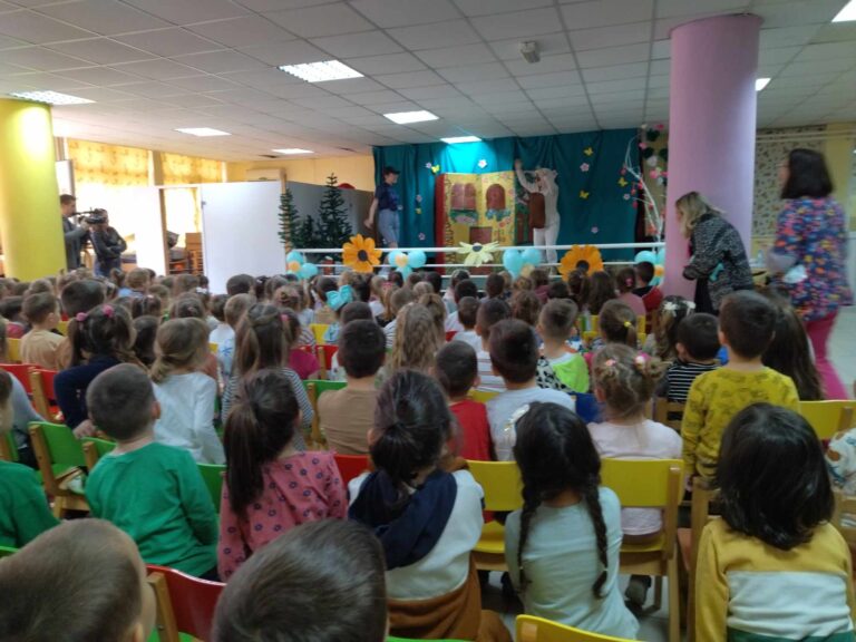 „Uskršnja šarenijada“ – spoj improvizacije, inspiracije i posvećenosti u PU „Danica Jaramaz“