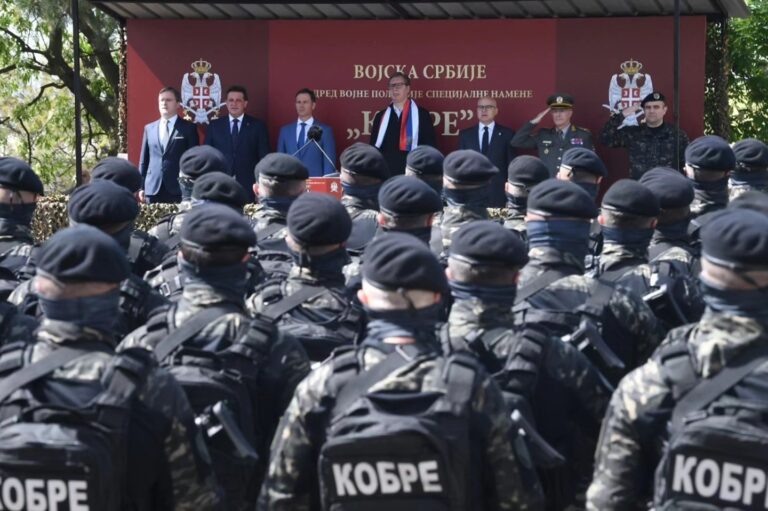 Vučić: Svi koji krše ustavni poredak Srbije biće gonjeni, uhapšeni i procesuirani