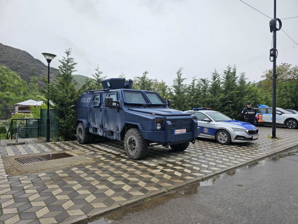 Kosovska policija: Glasanje na severu…