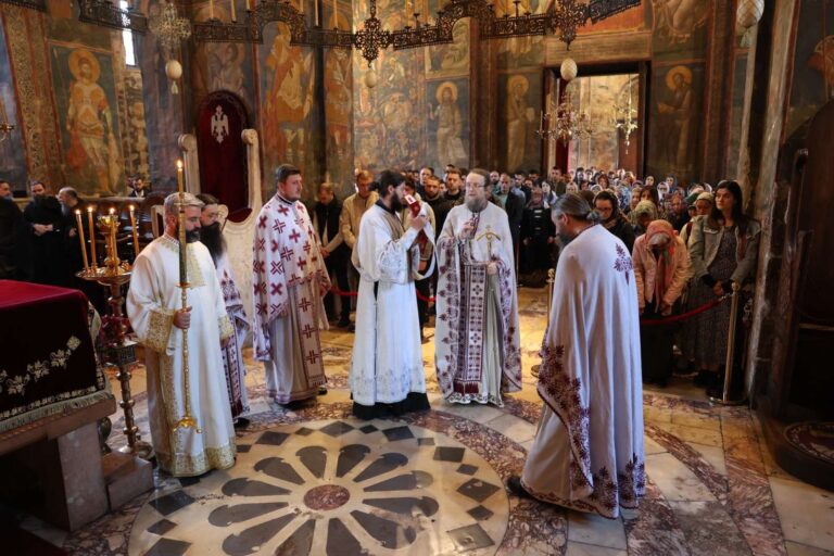 U Visokim Dečanima danas oko 300 vernika