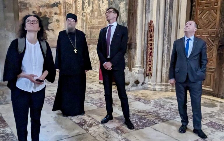 Makovec posetio Manastir Visoki Dečani