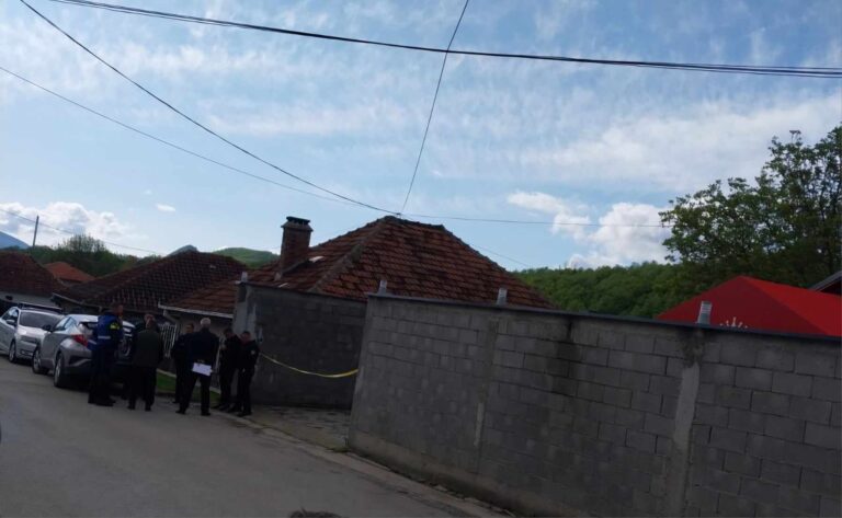 Ručna bomba noćas bačena na imovinu distributera „Devoli Vita“ i „Buquku“ u Žerovnici