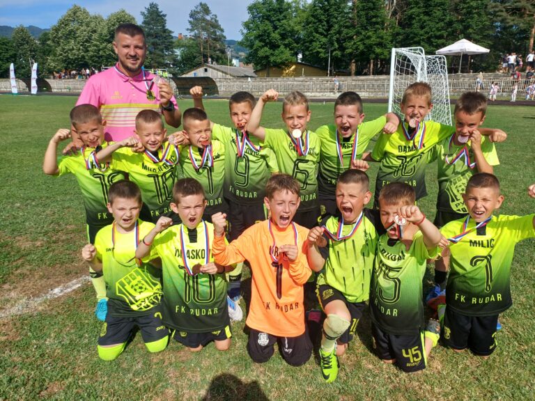 Fudbaleri FK Rudar osvojili dva pehara na turniru u Bajinoj Bašti