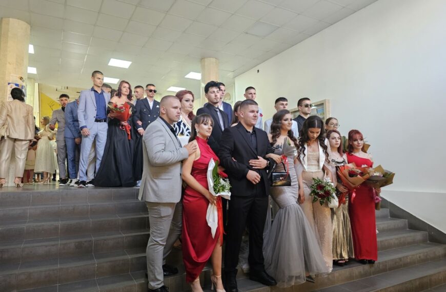 Defile maturanata Tehničke škole „Mihailo Petrović Alas“