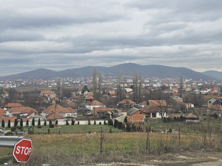 Kancelarija za KiM i Srpska lista osudile napad na Srbina u Donjoj Brnjici