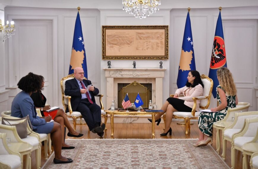 Osmani sa Hovenijerom o bezbednosnoj situaciji