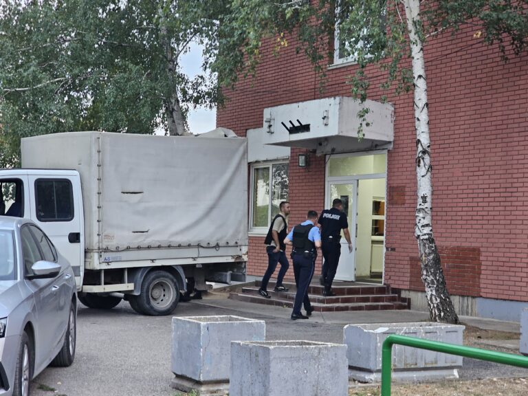 EU: Akcija Prištine na severu Kosova dovodi u opasnost krhku bezbednosnu situaciju