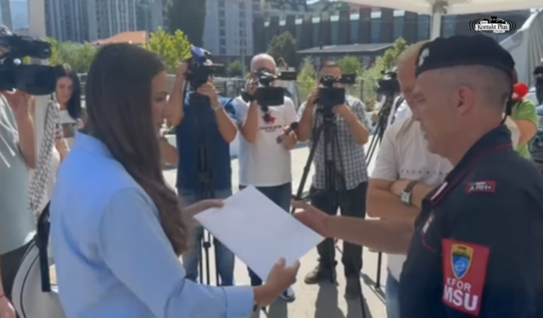 Predstavnice grupe žena sa severa Kosova sastale se sa delegatom COMKFOR-a, Hizlanom