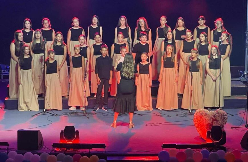 Gradski dečji hor Kosovska Mitrovica na Međunarodnom festivalu „Čarobna nota“ u Nišu